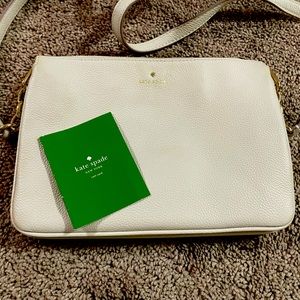 Kate spade shoulder bag.
